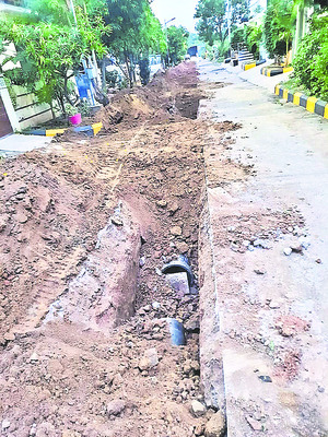 తవ్వేస్తే.. తొవ్వేదీ !1