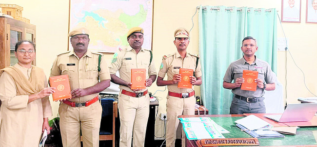 అటవీ సంరక్షణలో సిబ్బంది కీలకం 3