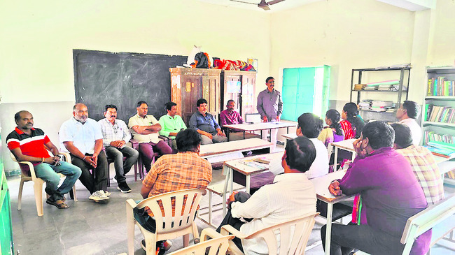 చిట్యాల నుంచి  మేడారానికి 30 బస్సులు
2