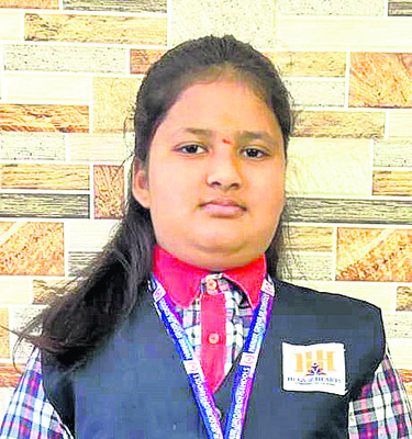 స్పెల్‌–బీ ఫైనల్‌కు విద్యార్థిని ఎంపిక1