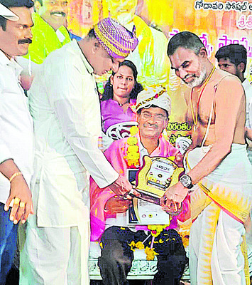 విజయవాడ సిటీ9