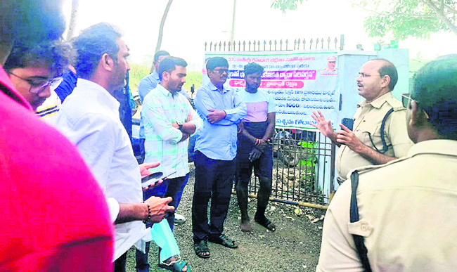 హెల్మెట్‌ భారం కాదు.. భద్రత 1