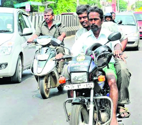 హెల్మెట్‌ భారం కాదు.. భద్రత 1