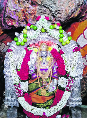 మహాసేనాయ ధీమహి.. 2