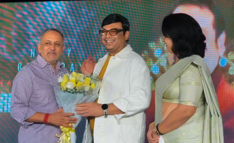 Actor Naresh Birthday celebrations Photos14