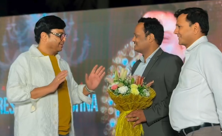 Actor Naresh Birthday celebrations Photos19