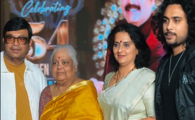 Actor Naresh Birthday celebrations Photos41