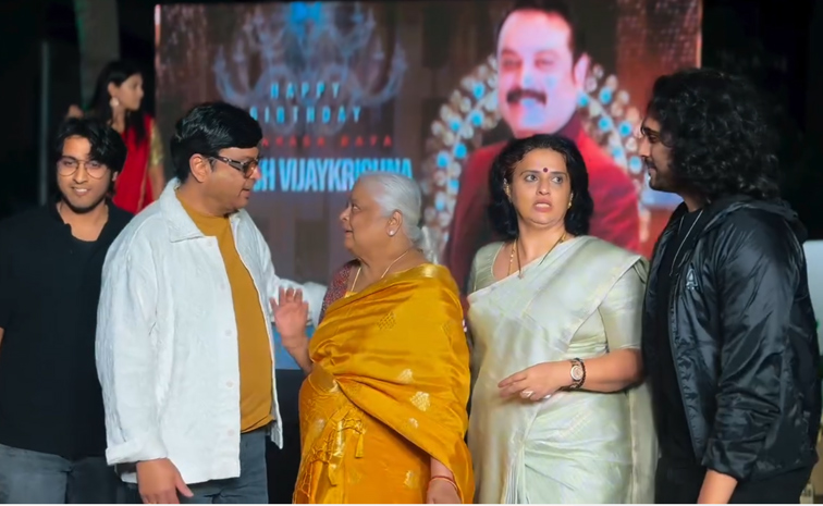 Actor Naresh Birthday celebrations Photos42