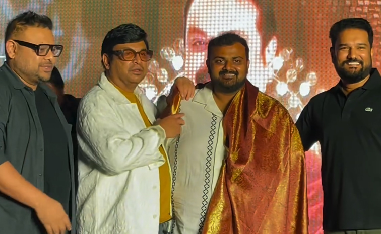 Actor Naresh Birthday celebrations Photos47