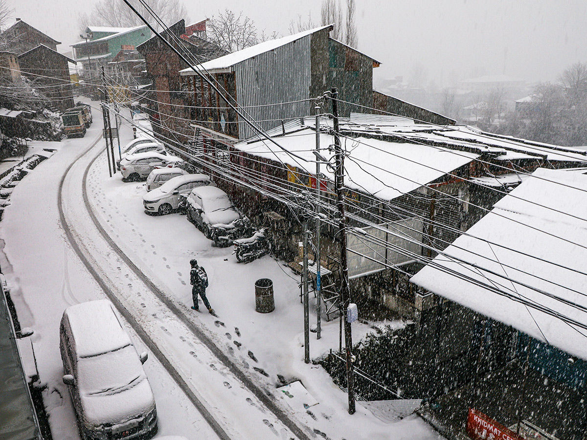 Heavy snowfall Jammu and Kashmir Photos11