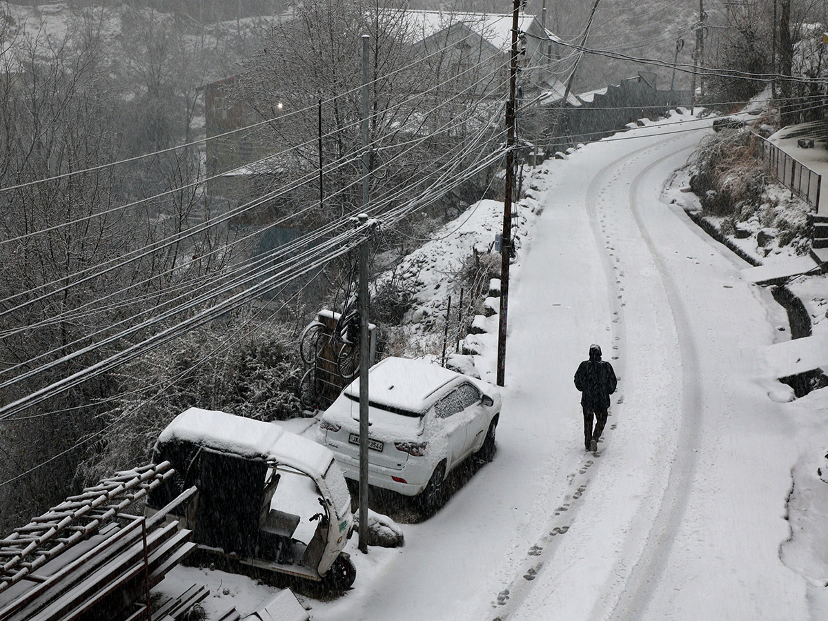Heavy snowfall Jammu and Kashmir Photos18