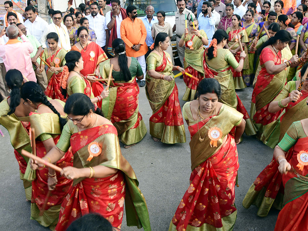 Kadapa: The grand Sri Rama Maha Shobha Yatra Photos12