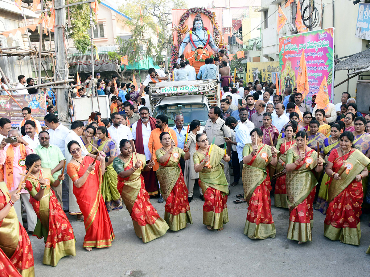 Kadapa: The grand Sri Rama Maha Shobha Yatra Photos13