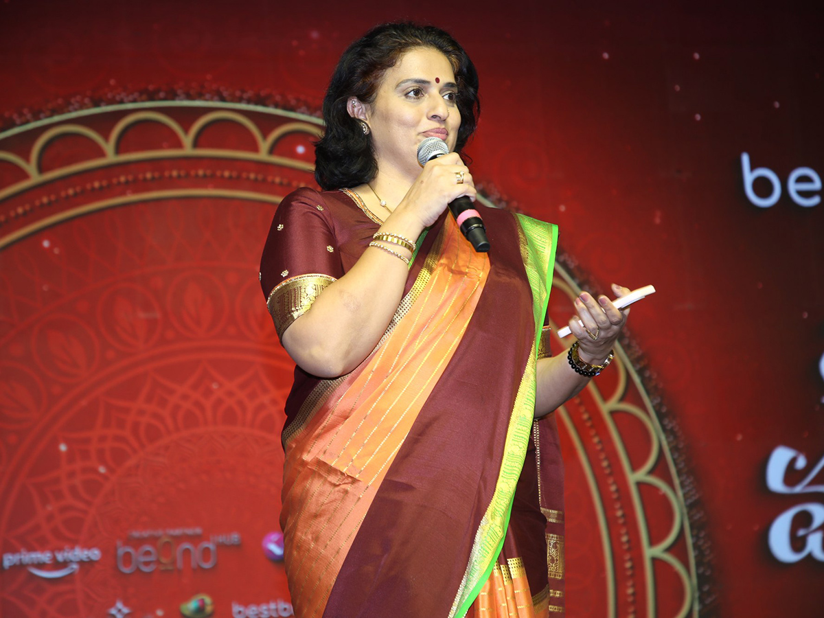 Nari Nari Naduma Murari Movie Grand Success Meet Pics14