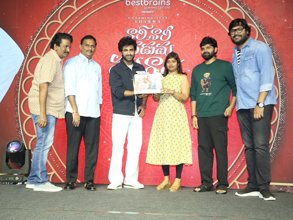 Nari Nari Naduma Murari Movie Grand Success Meet Pics8