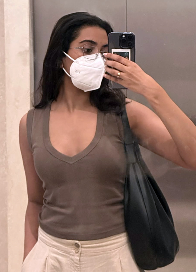 Shivathmika Rajasekhar released photos calling it a look test12