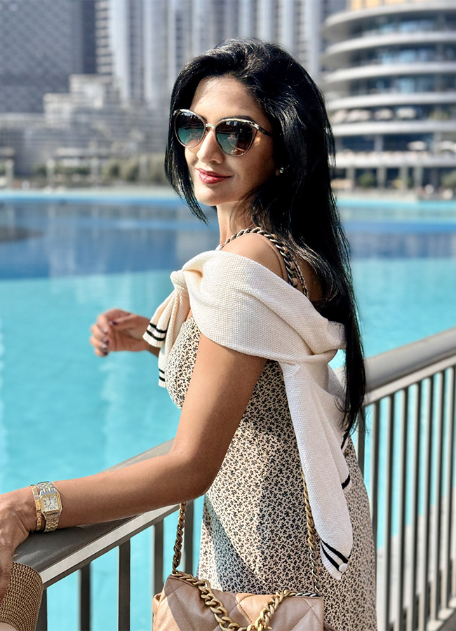 Tollywood Actress Vimala Raman Birthday Special Photos7