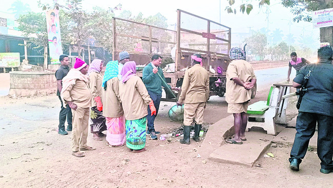 దావోస్‌లో పాల్వంచ వాసి
2
