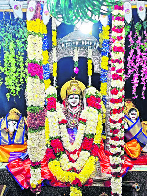 సరస్వతీదేవిగా  రుద్రేశ్వరి అమ్మవారు3