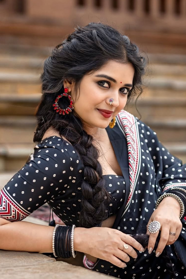 Bigg Boss Priyanka Jain Latest Beautiful Photos2