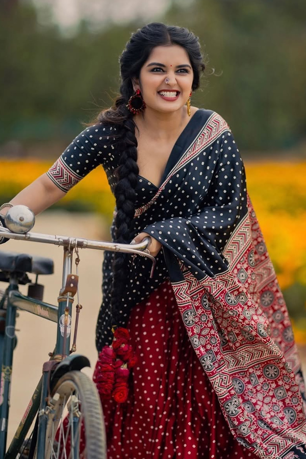 Bigg Boss Priyanka Jain Latest Beautiful Photos11