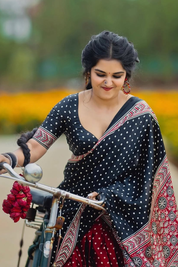 Bigg Boss Priyanka Jain Latest Beautiful Photos13