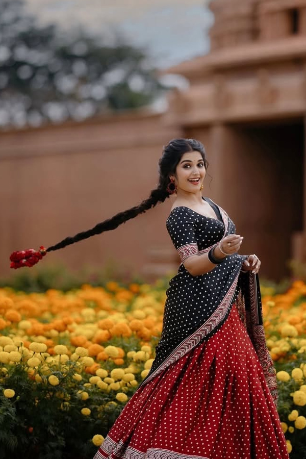 Bigg Boss Priyanka Jain Latest Beautiful Photos7