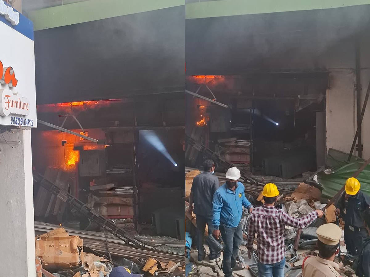Massive Fire Accident in Furniture Shop at Nampally Photos1