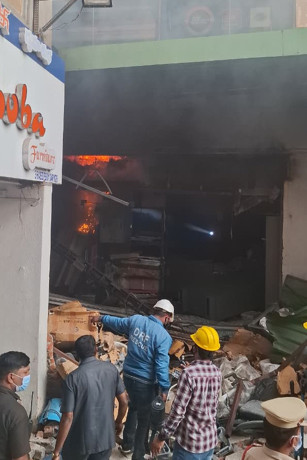 Massive Fire Accident in Furniture Shop at Nampally Photos7