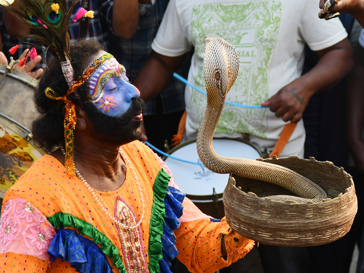 Srikakulam: The procession was magnificent Photos23