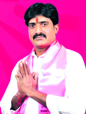 తాజాగా మల్లు రవి వర్సెస్‌ విజయుడు.. 2