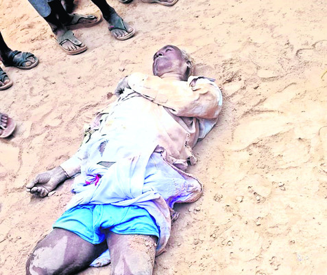 రోడ్డు ప్రమాదంలో వ్యక్తి మృతి 1