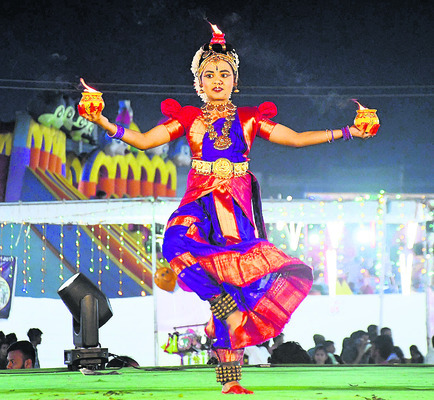 ముగిసిన నిర్మల్‌ ఉత్సవాలు 4