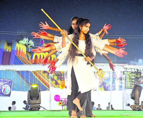 ముగిసిన నిర్మల్‌ ఉత్సవాలు 3