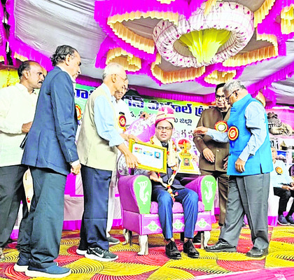 మేథావుల పురిటిగడ్డ ‘ఉమ్మడి అనంత’ 2