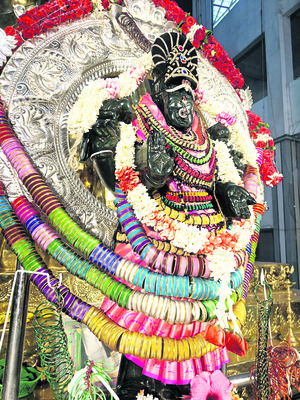 ●భక్తిశ్రద్ధలతో పసుపు కొమ్ముల నోము 1