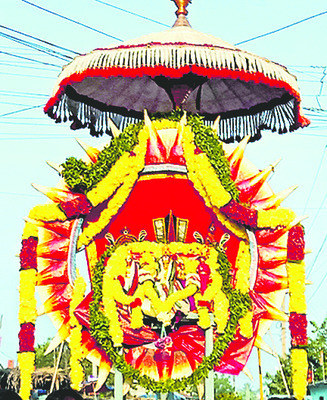 వాహన విహారం.. ఇదీ పరమార్థం1