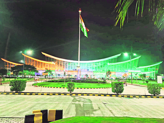 ● ఉప్పొంగే శక్తి.. దేశభక్తి1