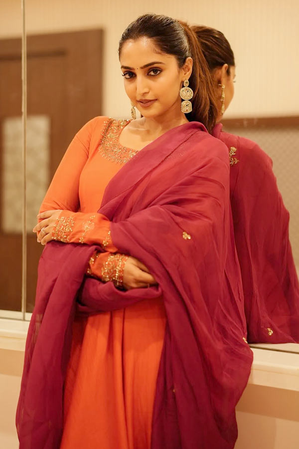 Actress Reba Monica John Latest Stunning Photos2