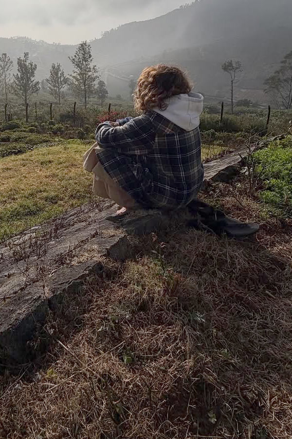 Actress Tejaswi Madivada latest Beautiful Photos2