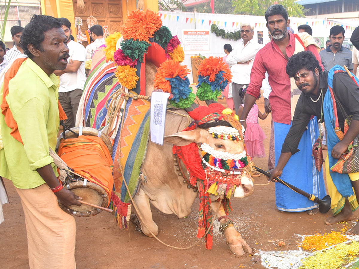 Best Photos of The Week in AP and Telangana Photo Gallery10