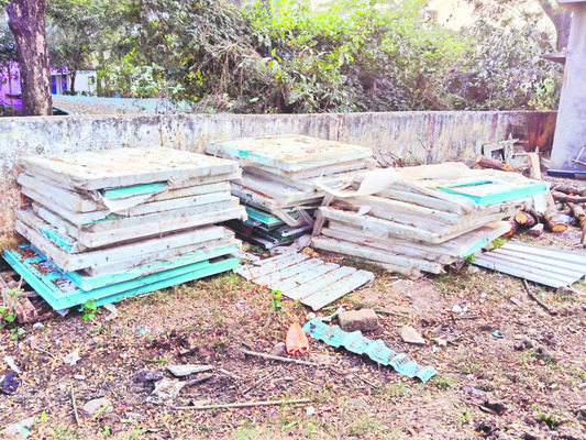 పడక మరోచోట1