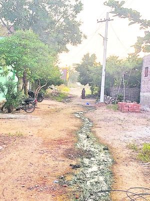 ● మున్సిపల్‌లో నిర్వహణ అస్తవ్యస్తం ● పలుకాలనీల్లో కనిపి1