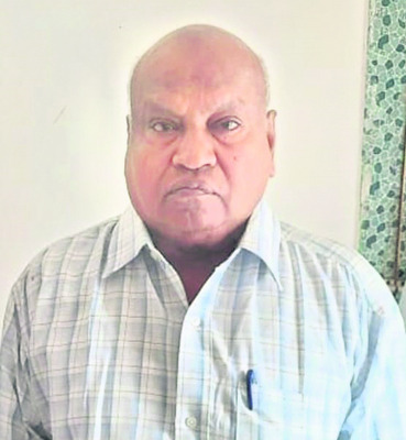 1న మాస్టర్స్‌ బ్యాడ్మింటన్‌ ఎంపికలు
1