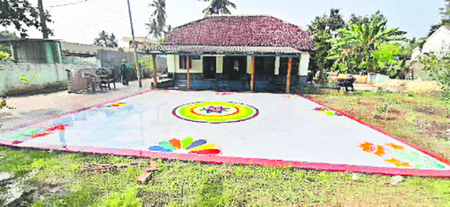 పద్మాభిషేకం 1