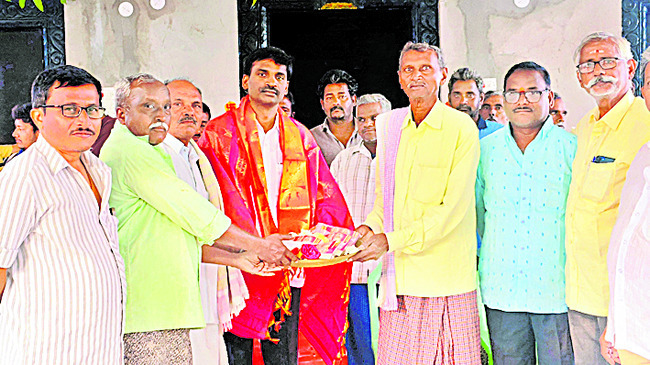 దేవాలయ నిర్మాణానికి బిట్రా విరాళం 1