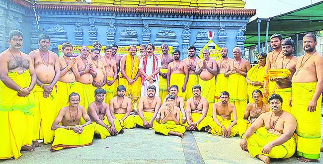 సూర్యప్రభ వాహనం.. శ్రీవారికి వైభవం1