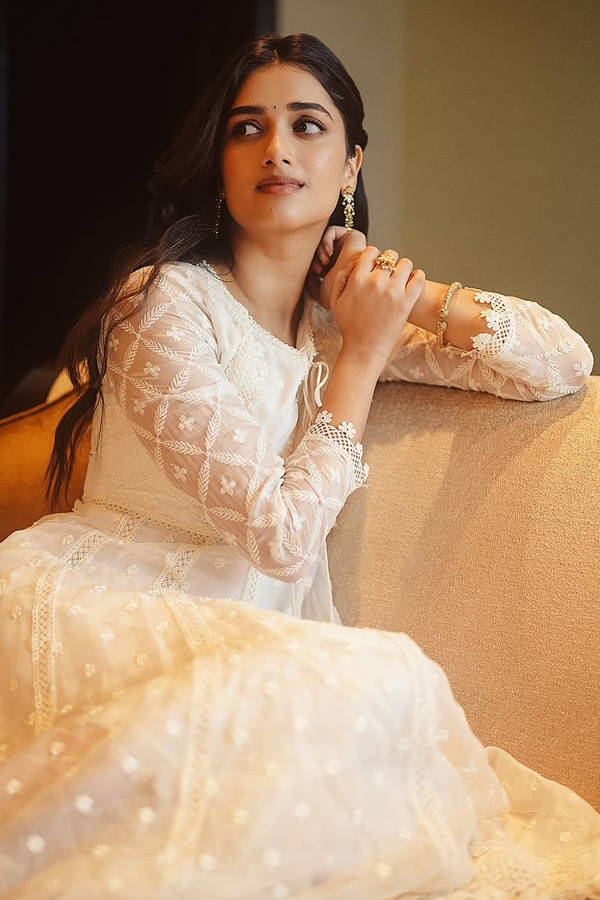 Actress Bhagyashri Borse Latest Stunning Photos11