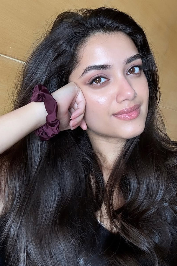 Actress Bhagyashri Borse Latest Stunning Photos14