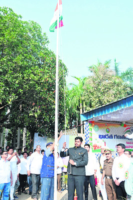 గిరిజనుల అభివృద్ధికి కృషి1